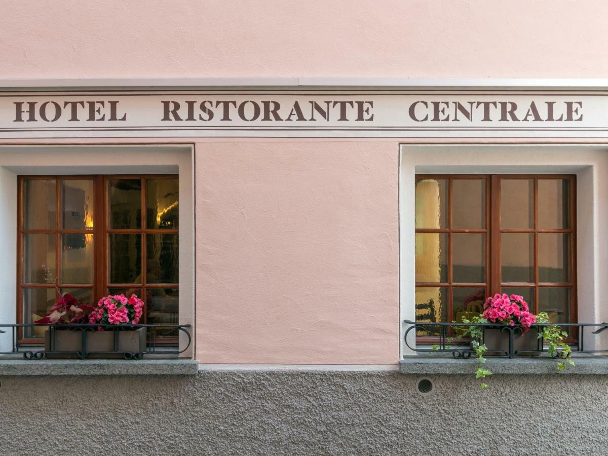 Hotel Centrale, Typically Swiss Poschiavo Eksteriør bilde