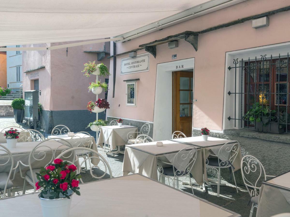 Hotel Centrale, Typically Swiss Poschiavo Eksteriør bilde
